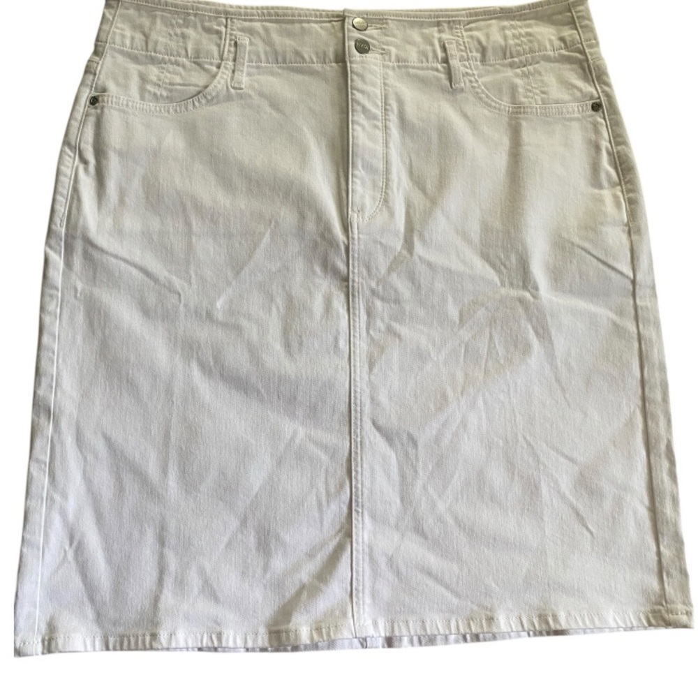 NYDJ white women’s denim skirt stretch size 14